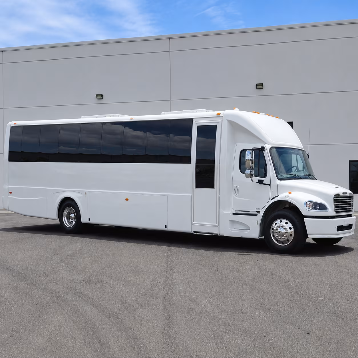 Dallas Homecoming & Prom Party Bus Rentals