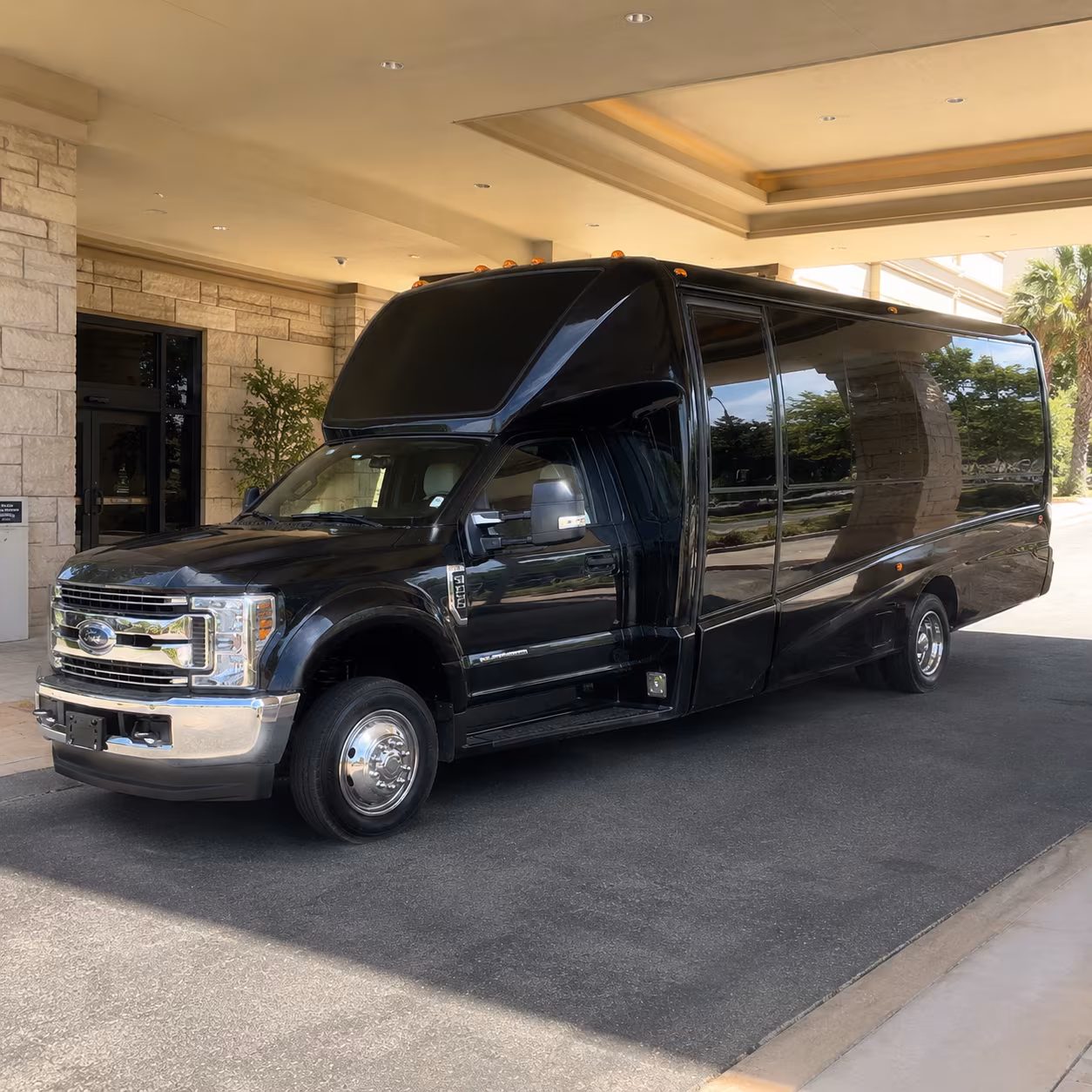 McKinney Prom & Homecoming Transportation onboard seating