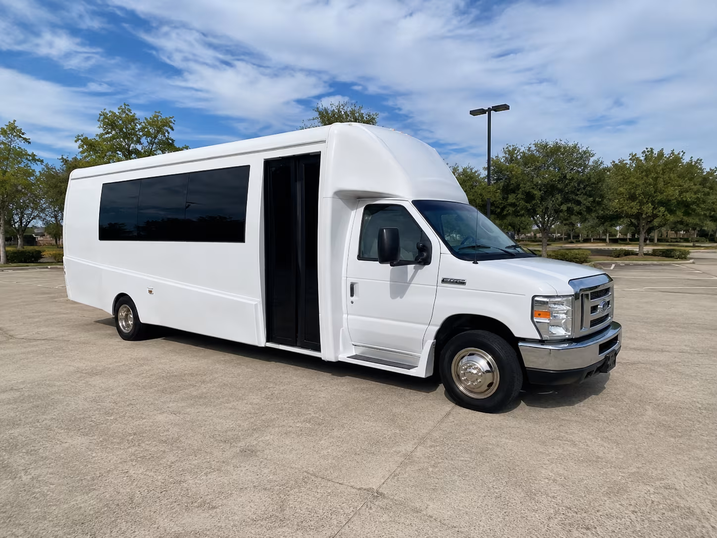 McKinney Winery Tour & Pub Crawl Transportation party bus exterior